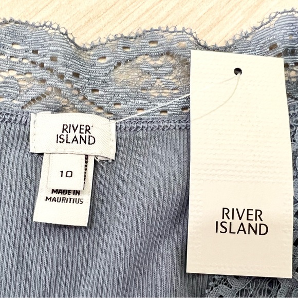 NWT River Island Lace Trim V-Neck Top - Picture 3 of 4